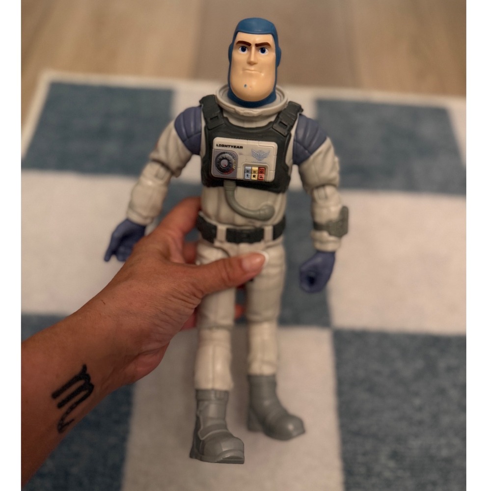 Disney Pixar Lightyear Buzz Lightyear XL-01 Action Figure Mattel 12 Inch Toy